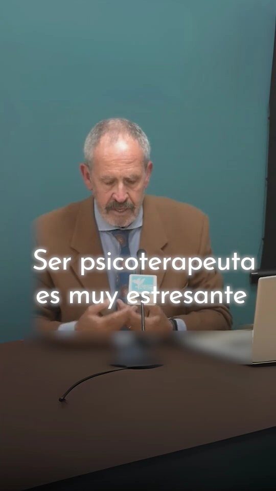 Instagram post from formacionpsicoterapia. This post is in position 2.