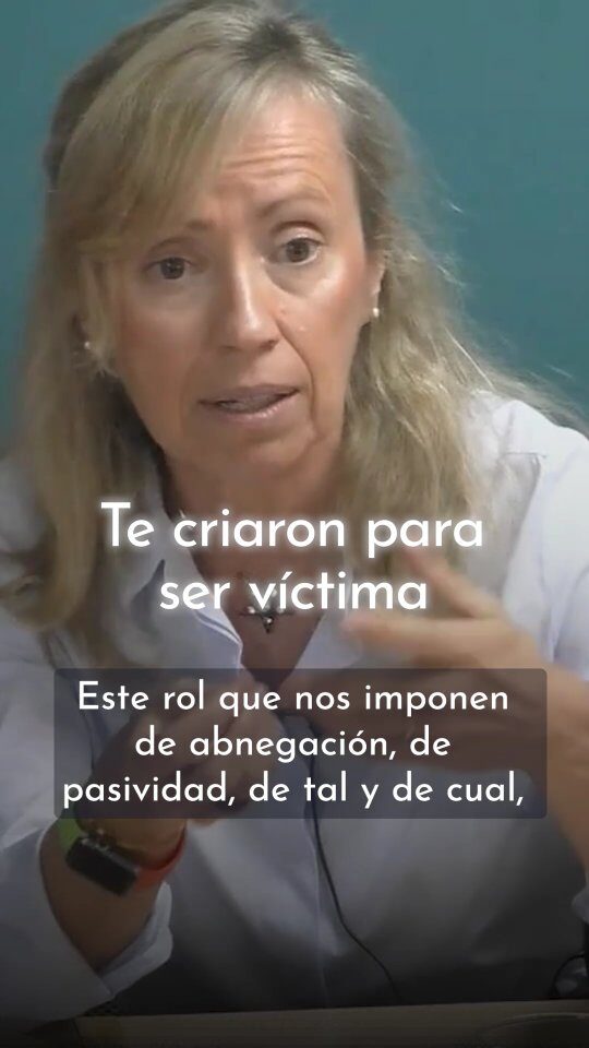 Instagram post from formacionpsicoterapia. This post is in position 8.